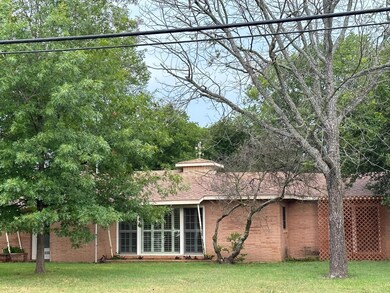 1600 S College Ave, Decatur, TX 76234 - photo 2