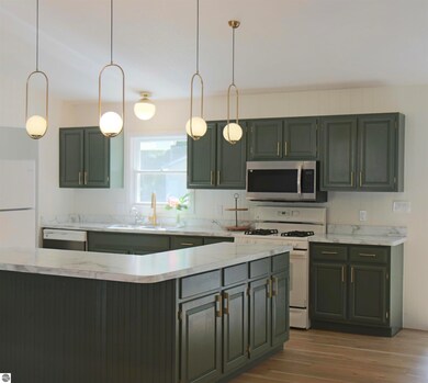 950 N Court St, Au Gres, MI 48703 - photo 6