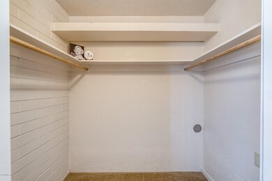 Walk In Closet
