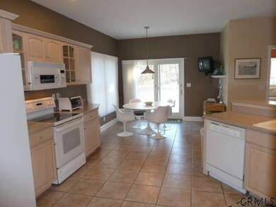 9 Guilder Ct, Albany, NY 12211 - photo 7