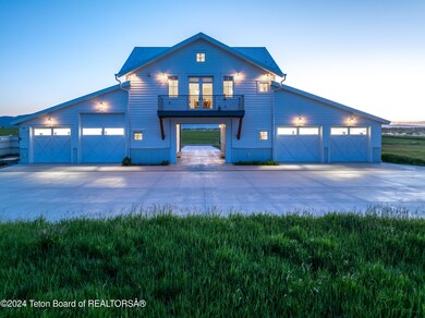2 Home and Garages Rear