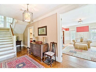 534 Lloyd Ave, Providence, RI 02906 - photo 6