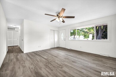 5519 N Montello Dr, Peoria, IL 61614 - photo 5