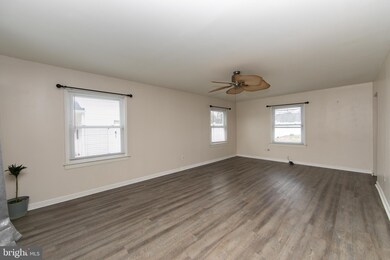 29 Budhollow Ln, Willingboro, NJ 08046 - photo 3