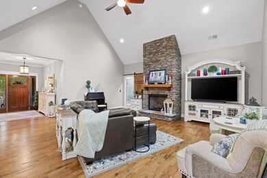 450 High Point Ln, Kimball, TN 37347 - photo 6