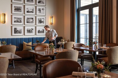 Dinning in the Eddy Bar