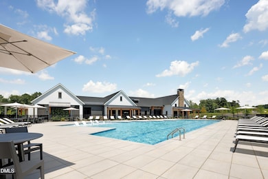 2032 Abbeyhill Dr unit 100, Raleigh, NC 27610 - photo 3