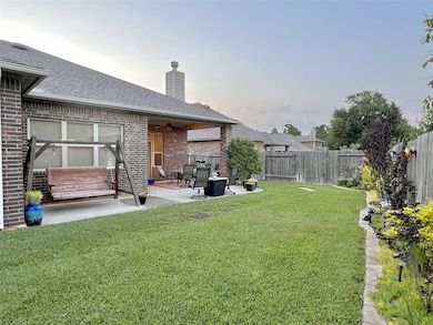 POOL SIZE LOT WITH AMAZING GARDENS CREATES A DELIG