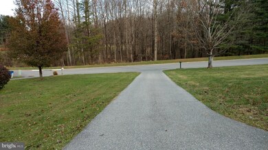 3982 Robin Hood Way, Sykesville, MD 21784 - photo 4