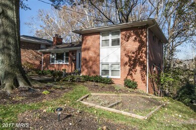 3511 Glenmoor Dr, Chevy Chase, MD 20815 - photo 2