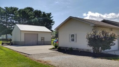 5400 Walnut Dr SE, Lancaster, OH 43130 - photo 4