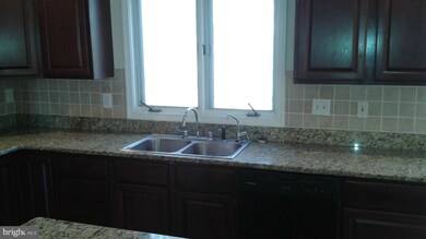 12704 Crossbow Dr, Manassas, VA 20112 - photo 5