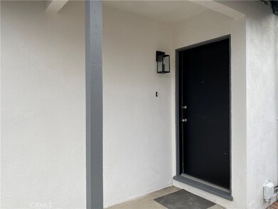 2210 Rockefeller Ln unit B, Redondo Beach, CA 90278 - photo 2