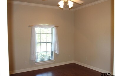 10921 Deer Creek Dr, Tyler, TX 75707 - photo 7