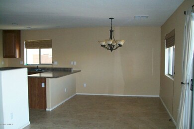 Eat-In Kitchen