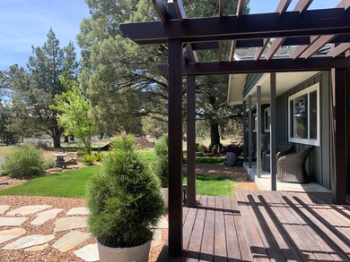 23084 Mcgrath Rd, Bend, OR 97701 - photo 5