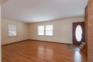 Kaho_131_Deerfield_Rd-18_4x6