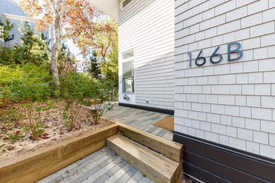 166 Bradford St Ext B