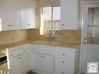 Bright Kitchen