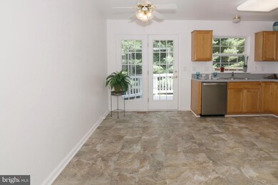 15527 Three Otters Place, Manassas, VA 20112 - photo 5