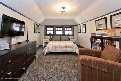 2328 Strathmore Rd Master