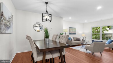 5956 Annaberg Place unit 184, Burke, VA 22015 - photo 6