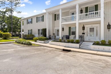 Front View Porch & Balcony
