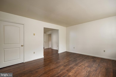 3748 Tudor Dr, Harrisburg, PA 17109 - photo 3