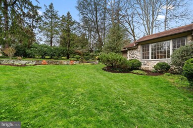 217 Winsor Ln, Haverford, PA 19041 - photo 2