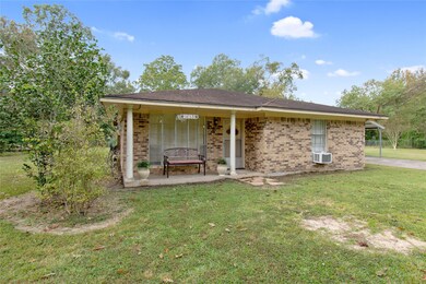 14168 Cottonwood Ln, Conroe, TX 77306 - photo 3