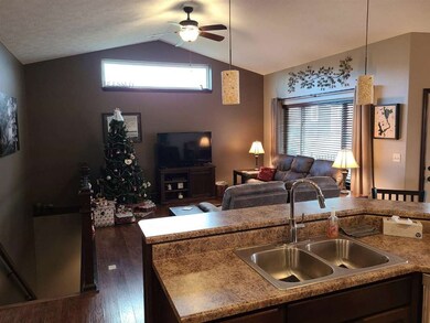 3705 Keystone Cir, Spirit Lake, IA 51360 - photo 3