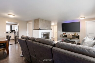 311 River Ave SE, Orting, WA 98360 - photo 6