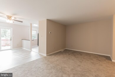 735 Cedar Ct, Red Hill, PA 18076 - photo 3