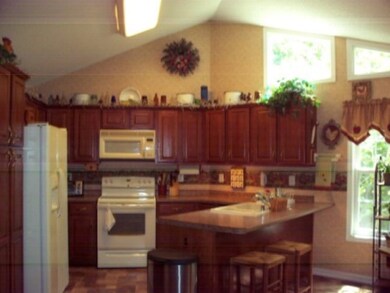 164 Royal Ln, Gray, GA 31032 - photo 4