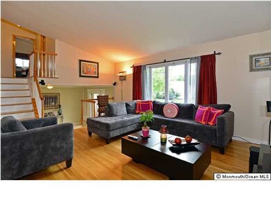 27 Tulip Dr, Old Bridge, NJ 08857 - photo 4