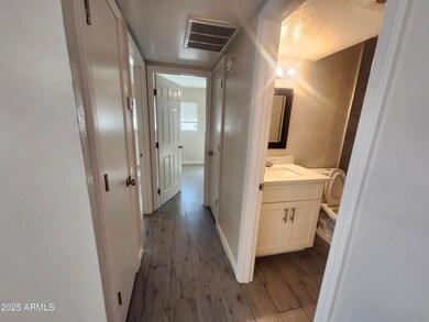 4310 N 23rd Ave unit 2, Phoenix, AZ 85015 - photo 7