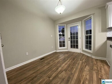 1512 Rockview Cir, Weaver, AL 36277 - photo 6