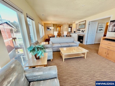 939 U S 101 unit 318), Depoe Bay, OR 97341 - photo 5