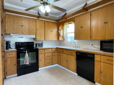 117 3rd Ave SE, Eagle Bend, MN 56446 - photo 6