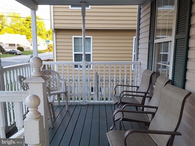 402 Kiamensi Rd, Wilmington, DE 19804 - photo 2