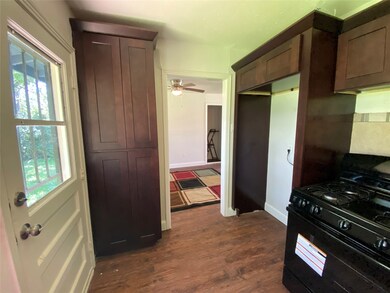 6403 Beekman Rd, Houston, TX 77021 - photo 7