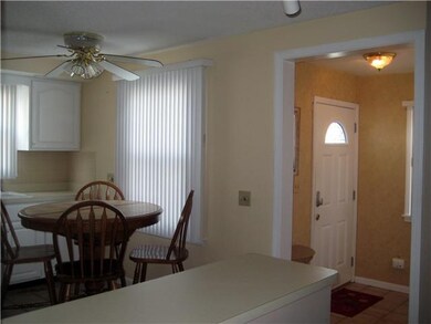 Kitchen Kitchen & Front Foyer