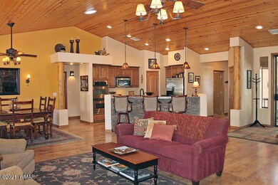 007_Living Room -Kitchen View