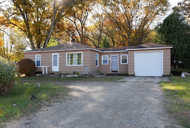 10753 W Main St-102