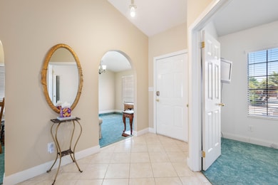 4.Foyer