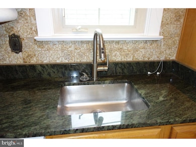 220 Maiden Ln, Kennett Square, PA 19348 - photo 5