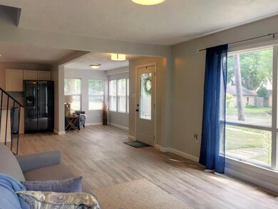 112 W Spruce St, Marshall, MI 49068 - photo 7