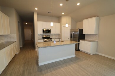 1199 Cavalry Junction Dr, Alvin, TX 77511 - photo 3