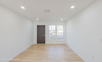 14 Nicole Ln, Hazleton, PA 18201 - photo 4