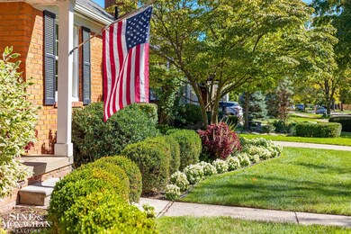 1782 Hollywood Ave, Grosse Pointe Woods, MI 48236 - photo 5